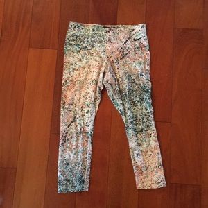 Nike crop yoga pants